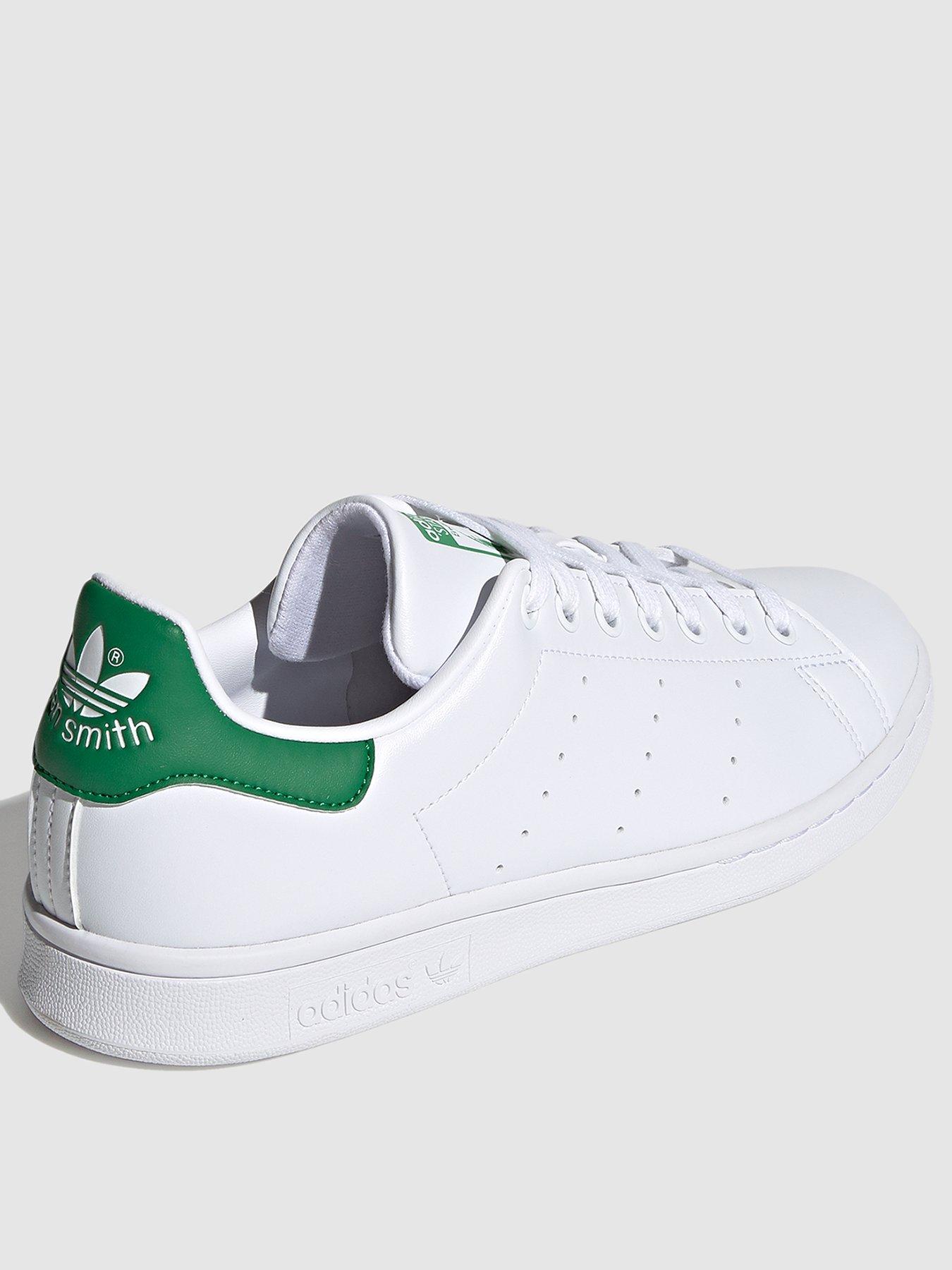 Originals stan smith white hotsell and green