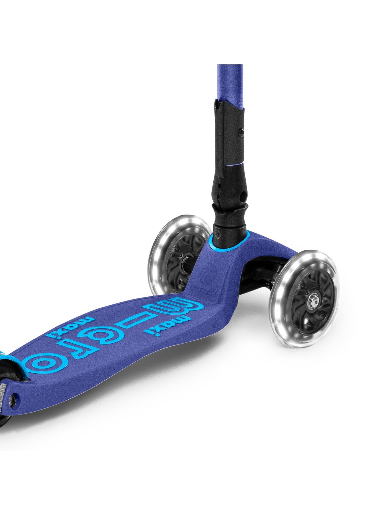 FLEX DELUXE Micro Scooter: Matt Black