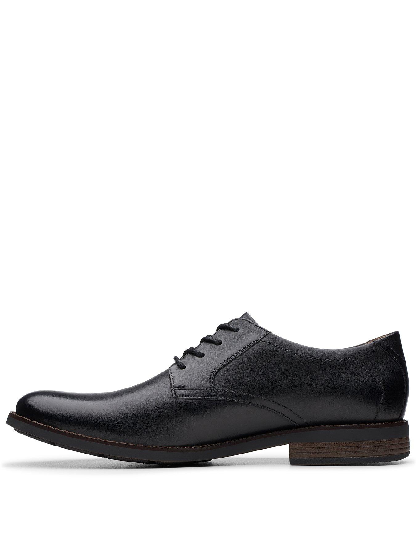 clarks black leather shoes