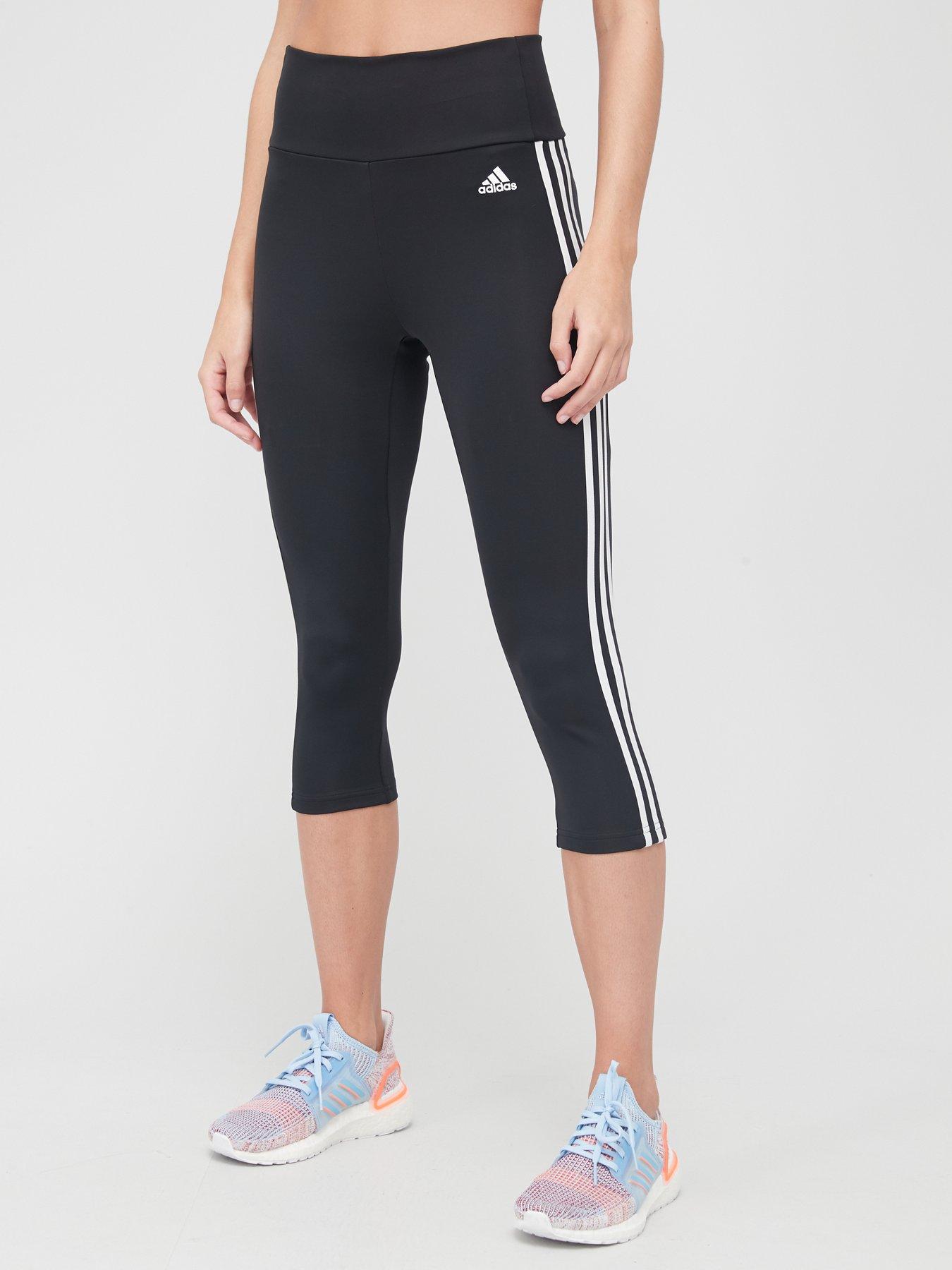undefined Performance Train Essentials 3-stripes High-waisted 3/4 Leggings - Black