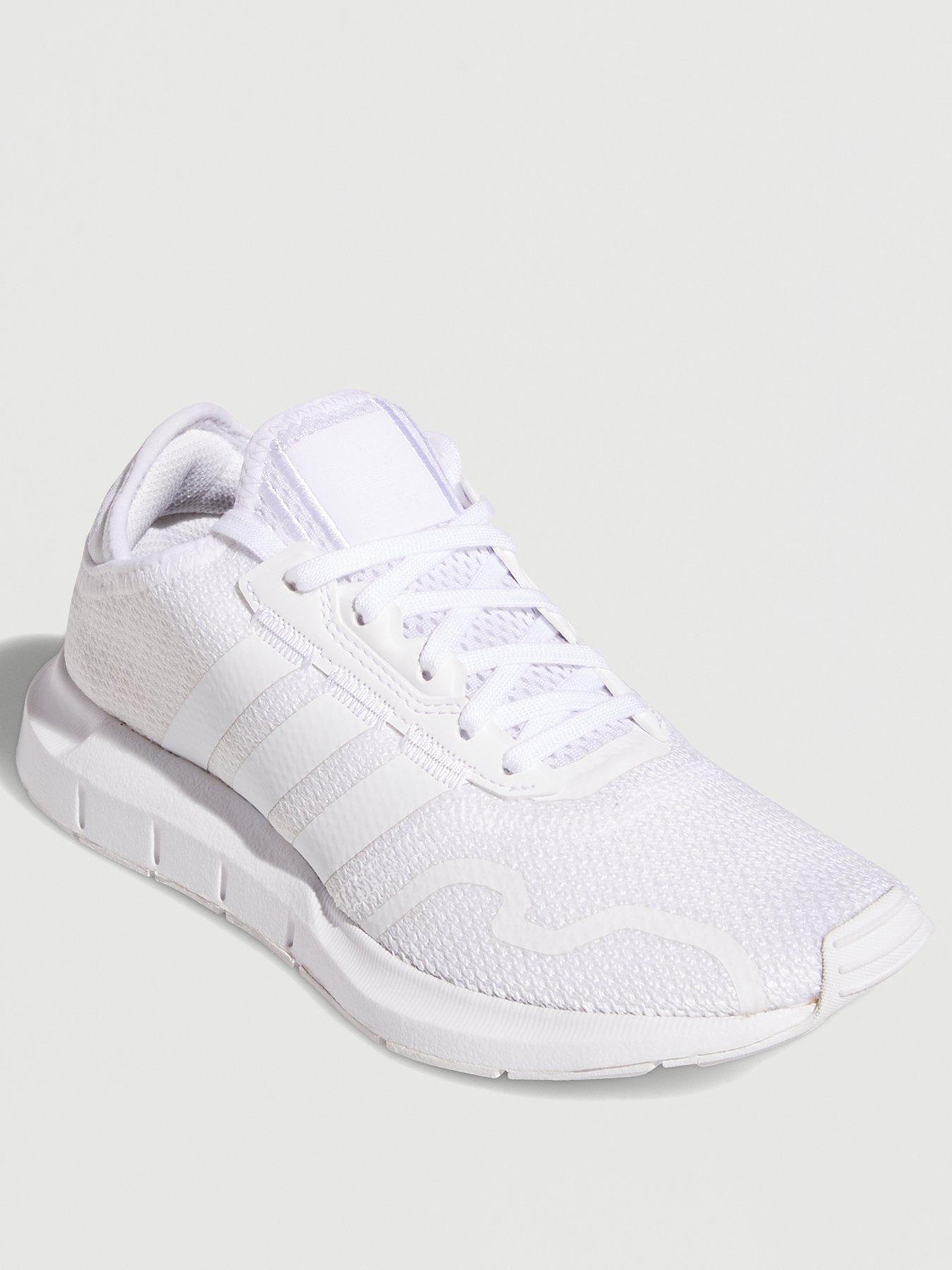 adidas swift run youth white