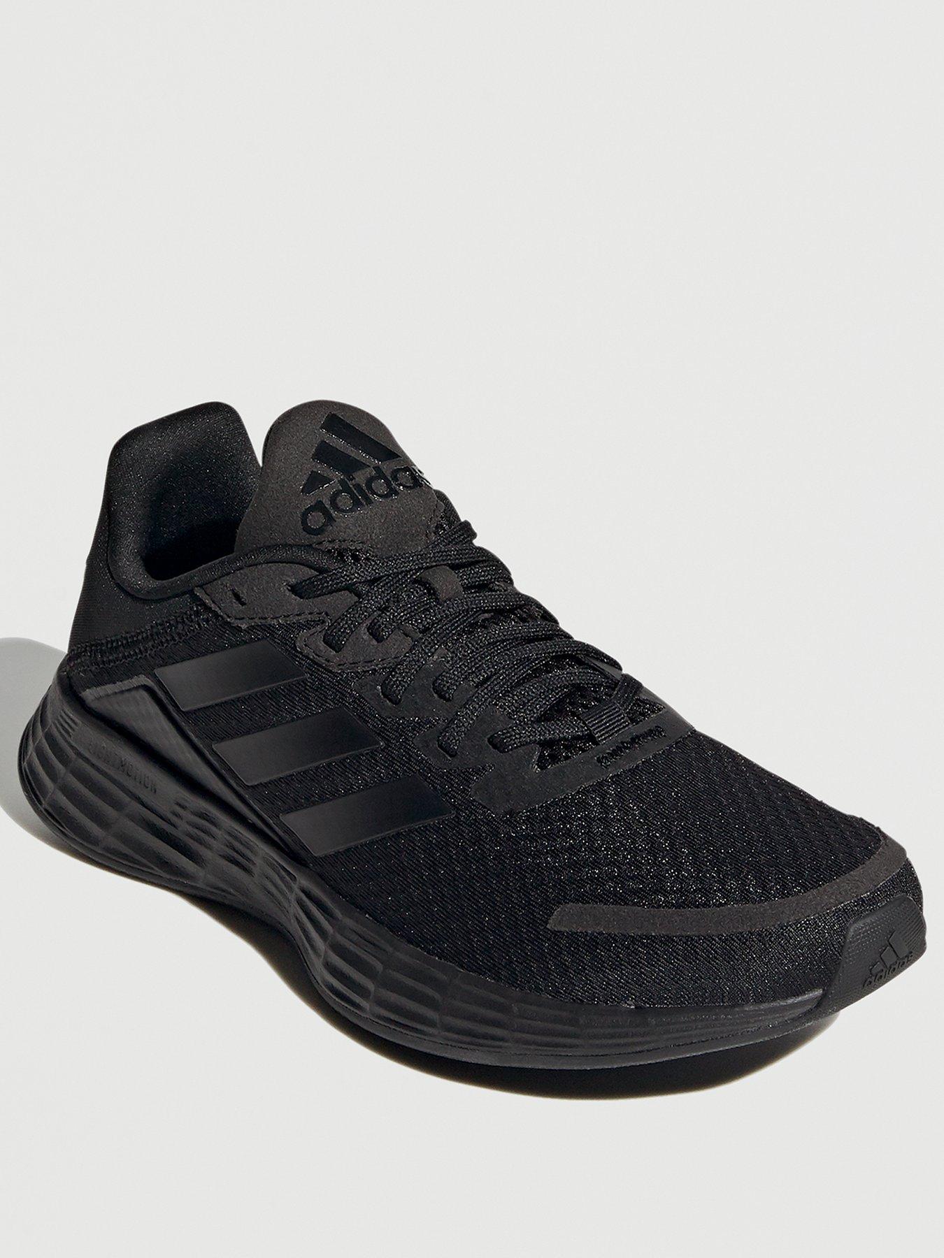 boys trainers size 1.5