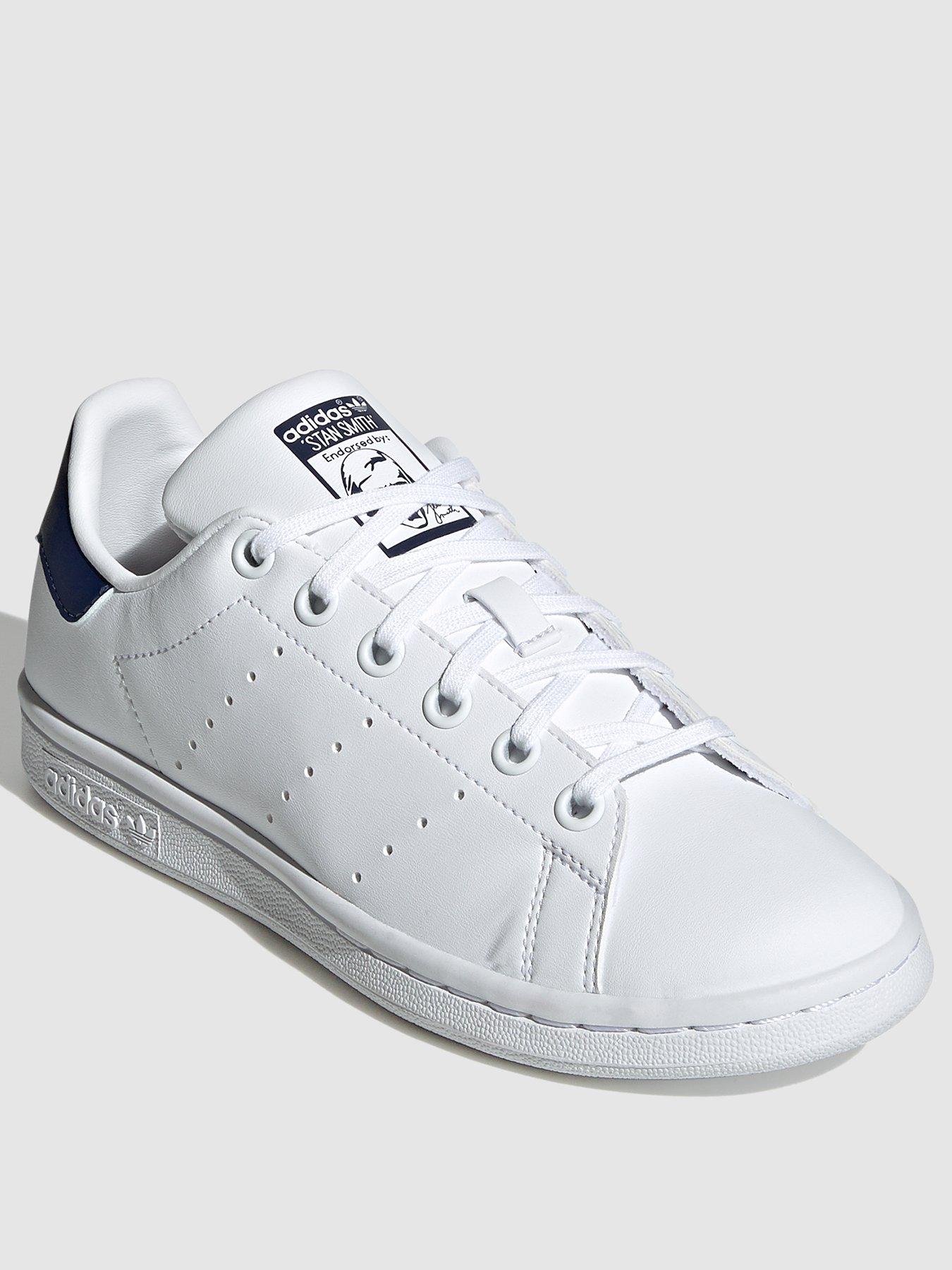 Originals stan smith sneakers 2025 in white and navy