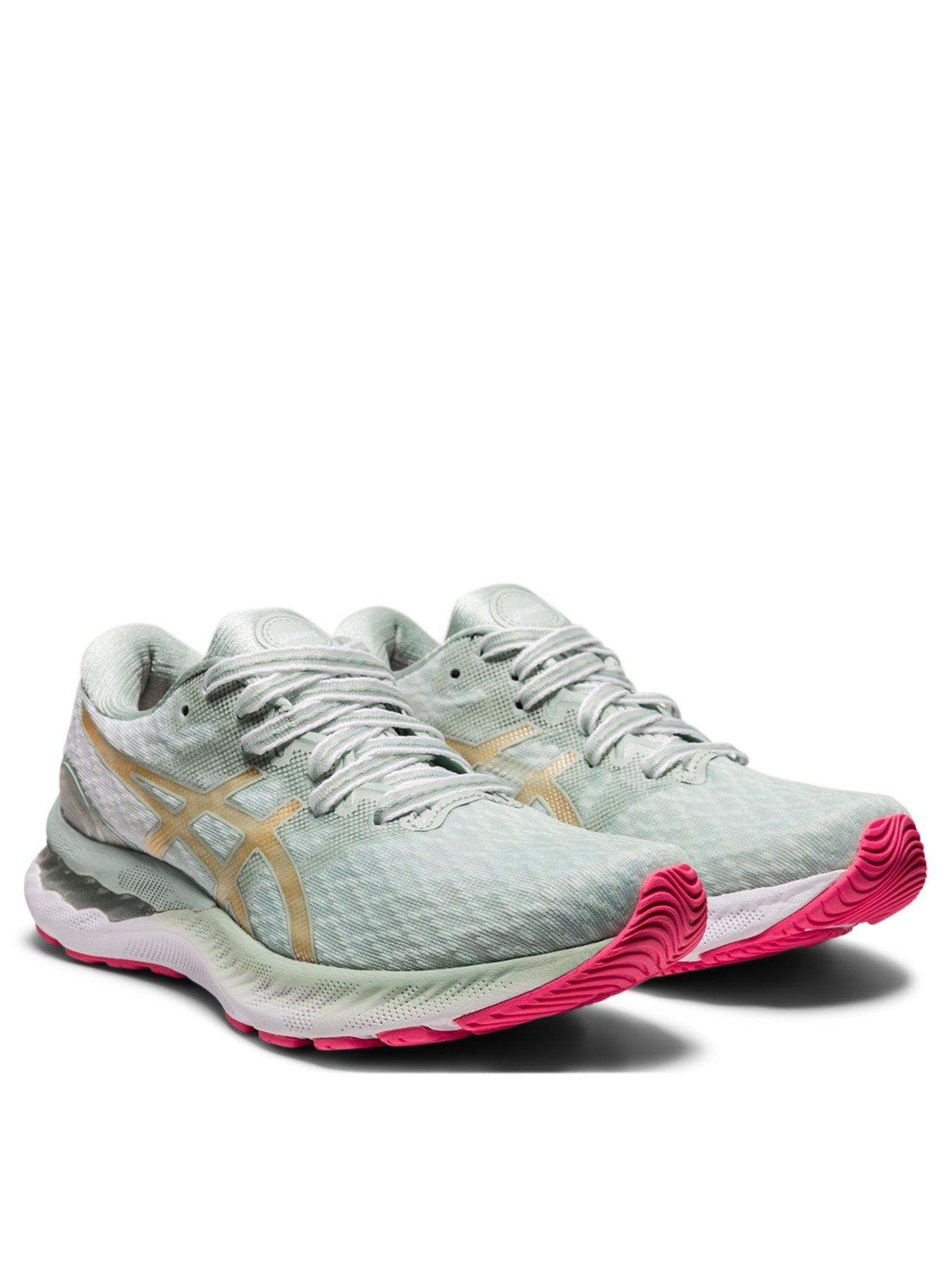 very asics trainers