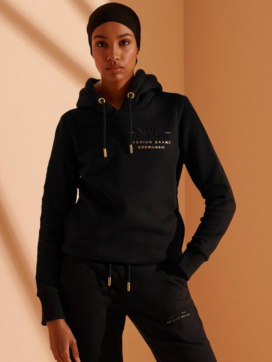 front image of superdry-established-hoodie-black