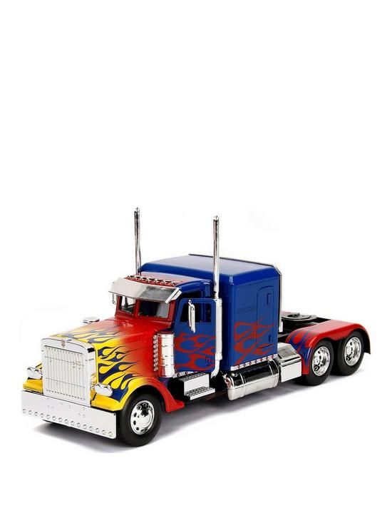 front image of transformers-t1-optimus-prime-124