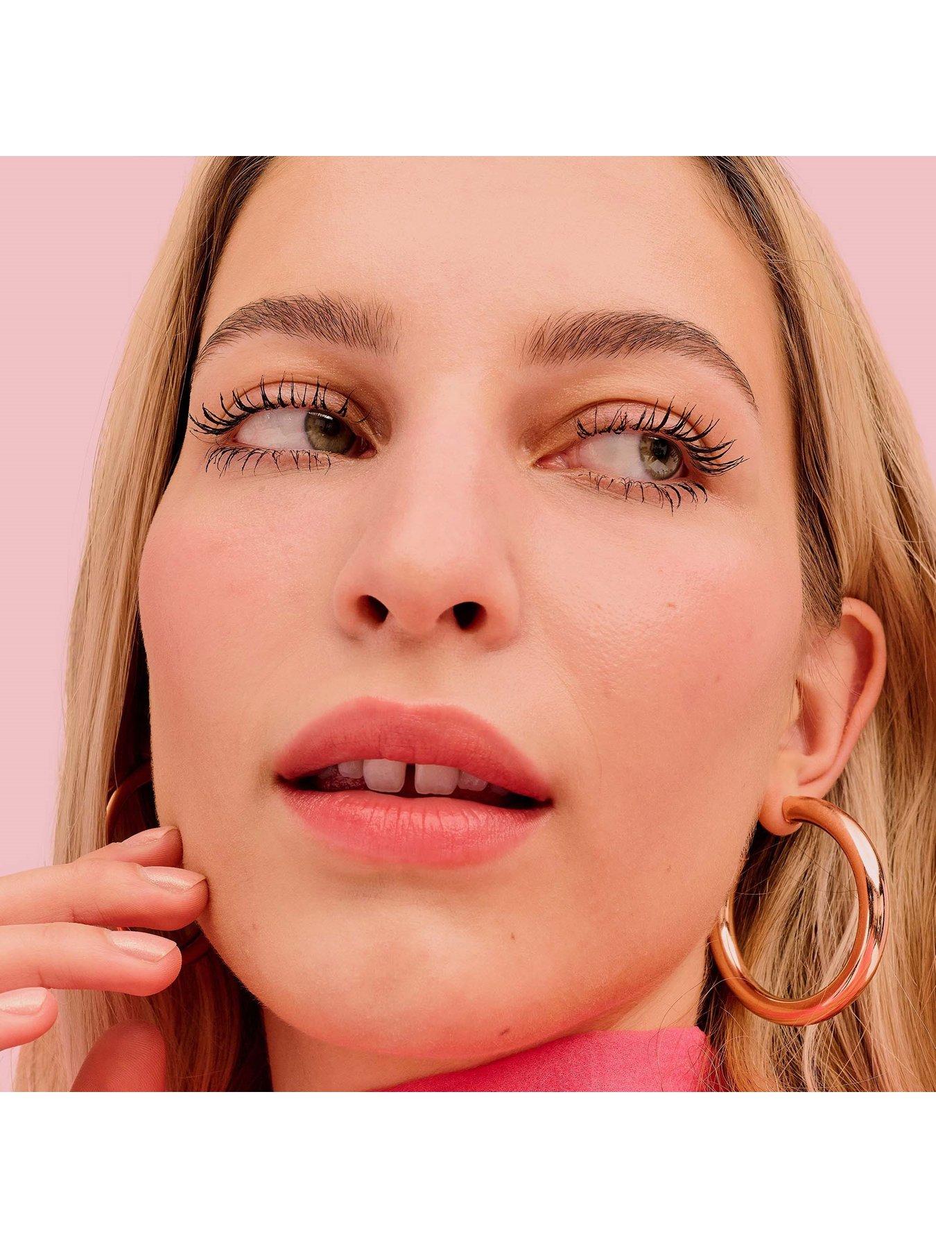 Image 6 of 8 of Benefit They're Real Lengthening Mascara -&nbsp;Black