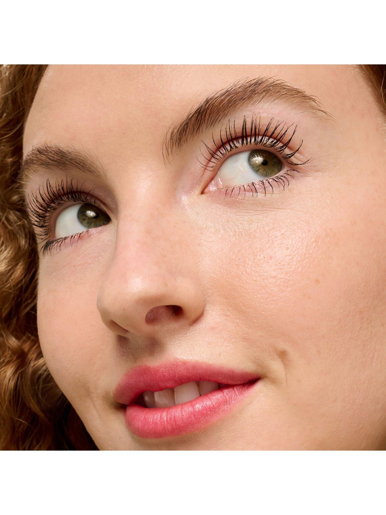 Image 3 of 8 of Benefit Roller Lash Lifting &amp; Curling Mascara Black