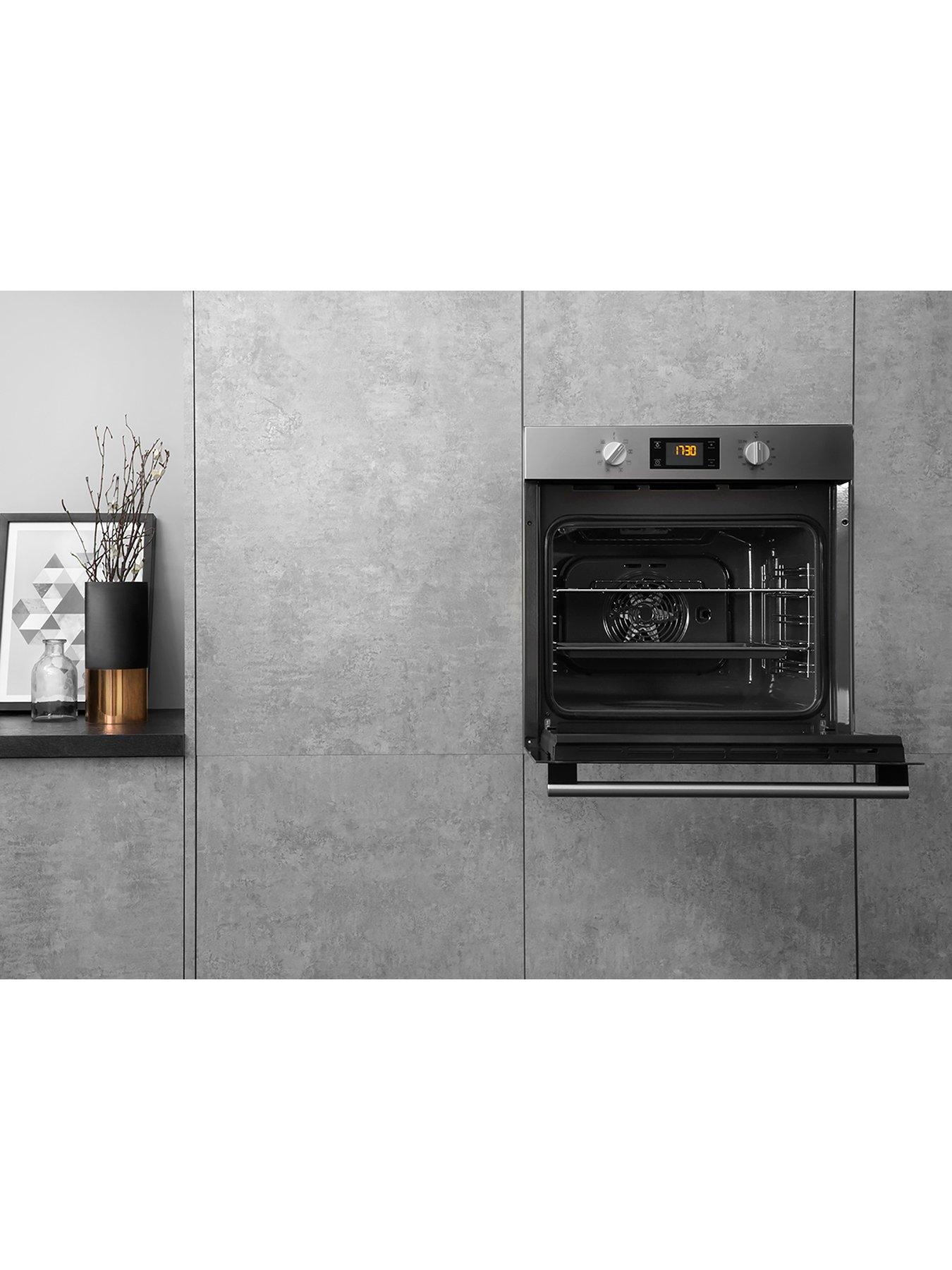 Image 3 of 7 of Hotpoint Class 4 Multiflow SA4544HIX Built-In 60cm Width Electric Single Oven - Stainless Steel