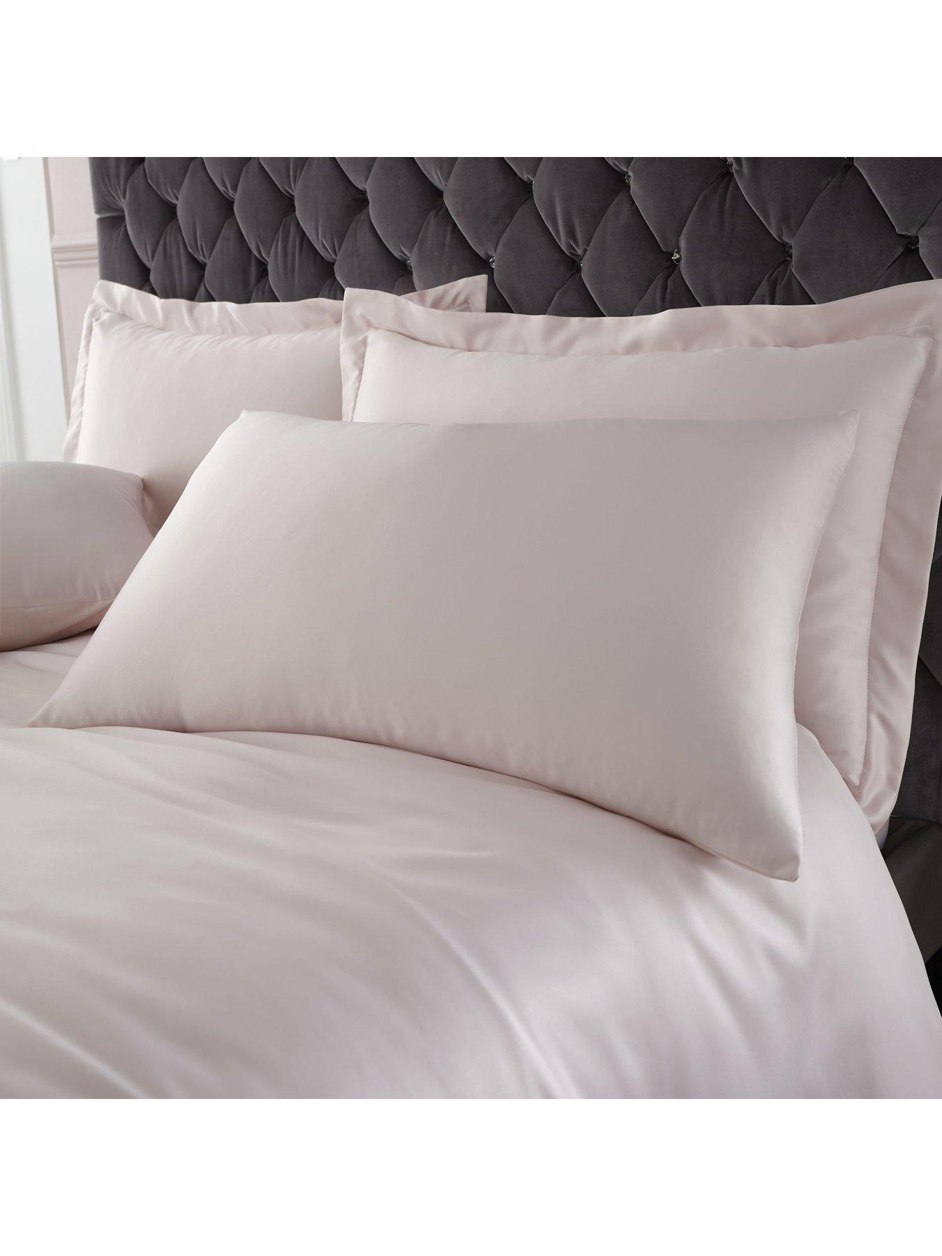 Catherine Lansfield Standard Pillowcase Pair - Blush