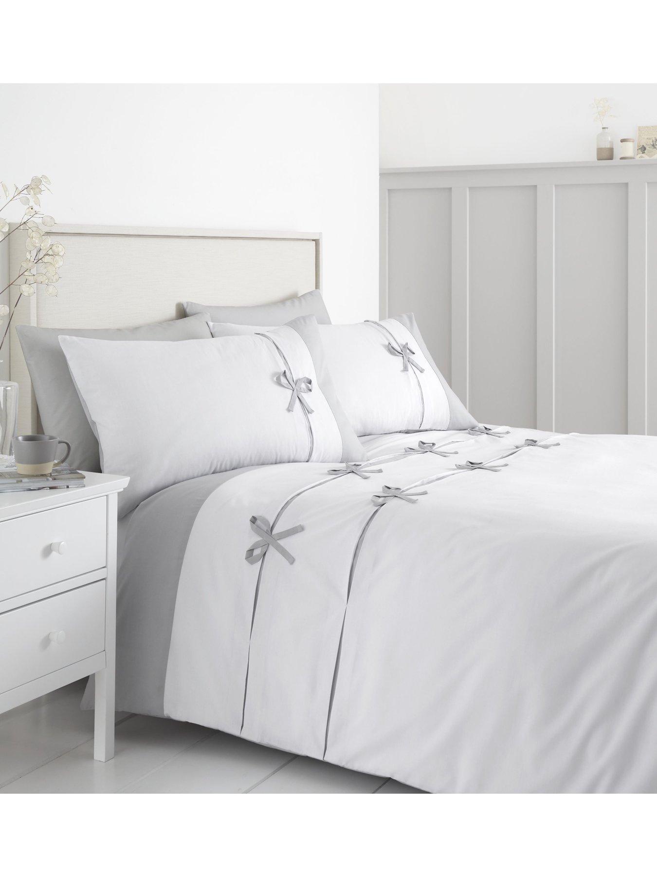 Catherine Lansfield Milo Bow Single Duvet Cover Set - White