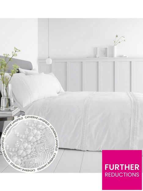 catherine-lansfield-delicate-lace-duvet-covernbspset-white