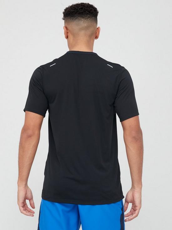 stillFront image of nike-running-dri-fit-rise-365-t-shirt-black