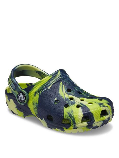 crocs-boysnbspclassic-clog-marble-sandals-navymulti