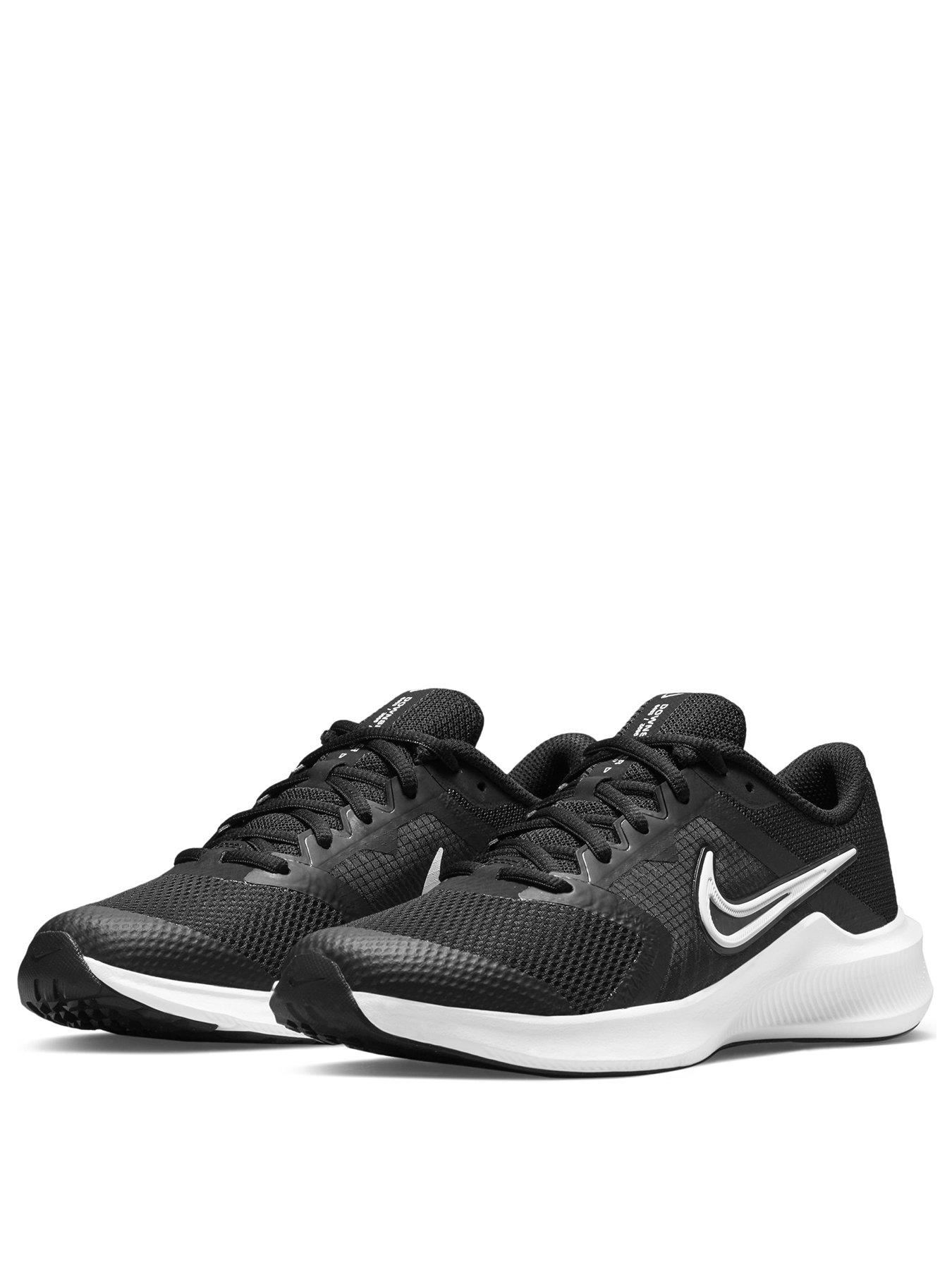 nike downshifter junior trainer