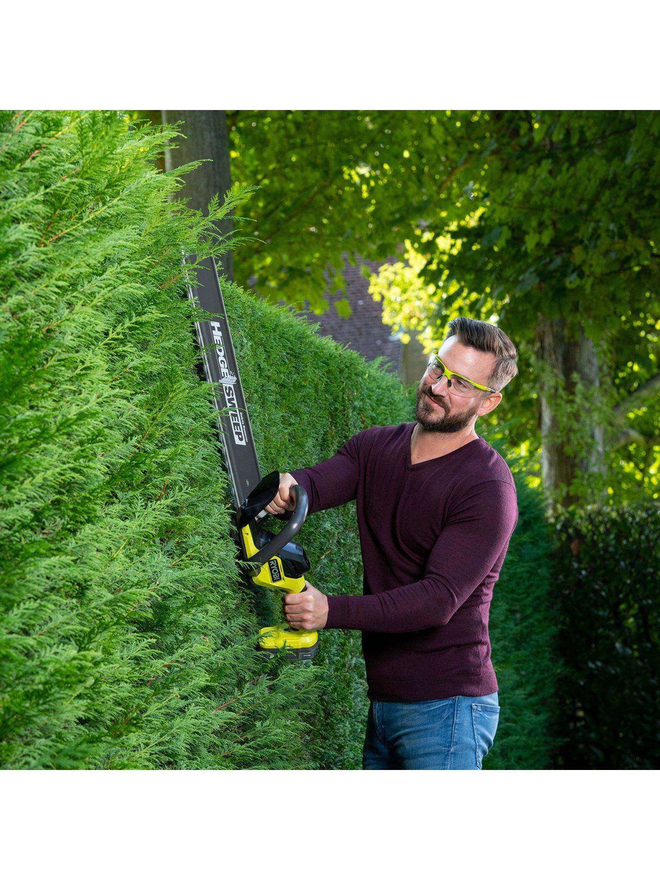RYOBI RY18HT55A-0 18V ONE+ Cordless 55cm Hedge Trimmer (Battery