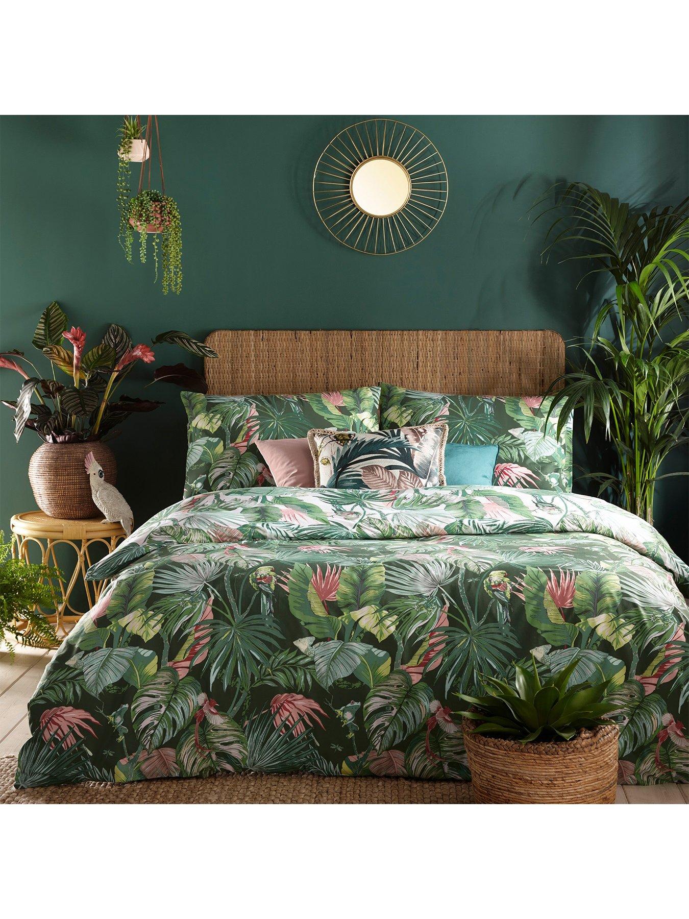 Product photograph of Riva Home Amazonia Duvet Cover Set - Green from very.co.uk