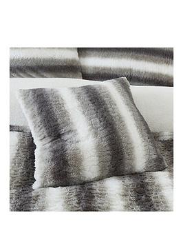 by-caprice-mae-faux-fur-cushion-grey