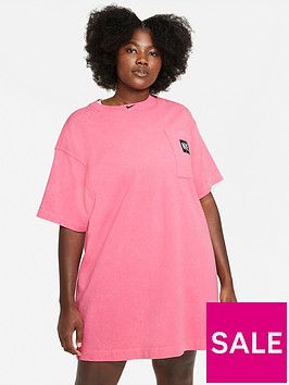 nike-nswnbspcurvenbspwash-short-sleeved-dress-pink
