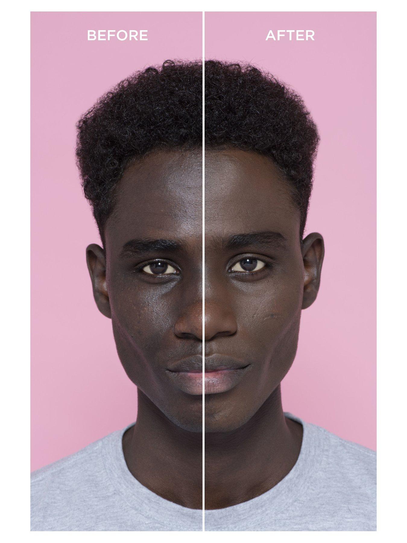 Image 4 of 6 of L'Oreal Paris Infallible 24H Fresh Wear Foundation in a Powder, longwear coverage, mattifying finish, available in 6 shades