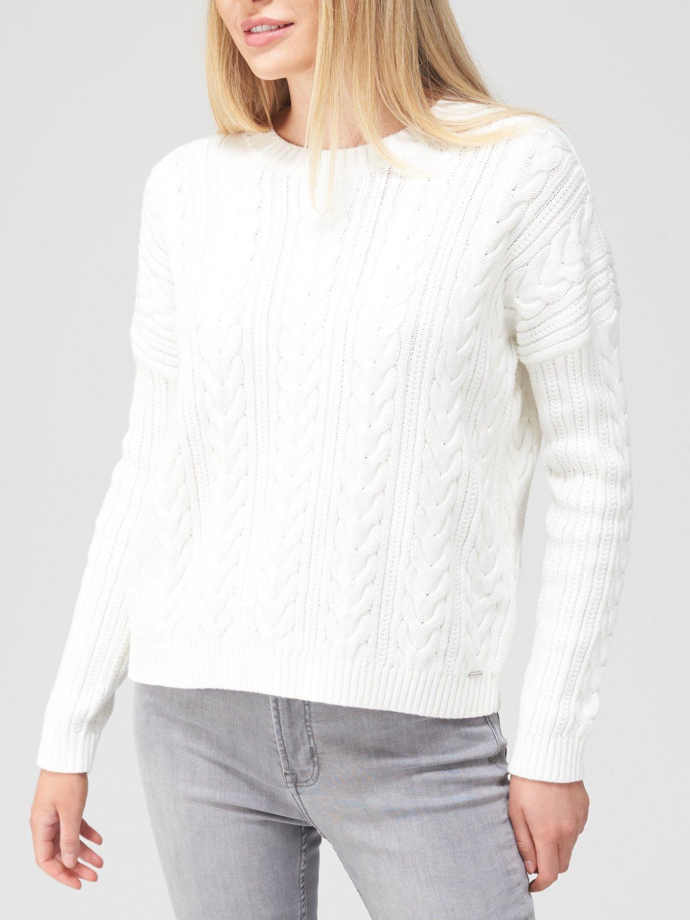 white jumper women
