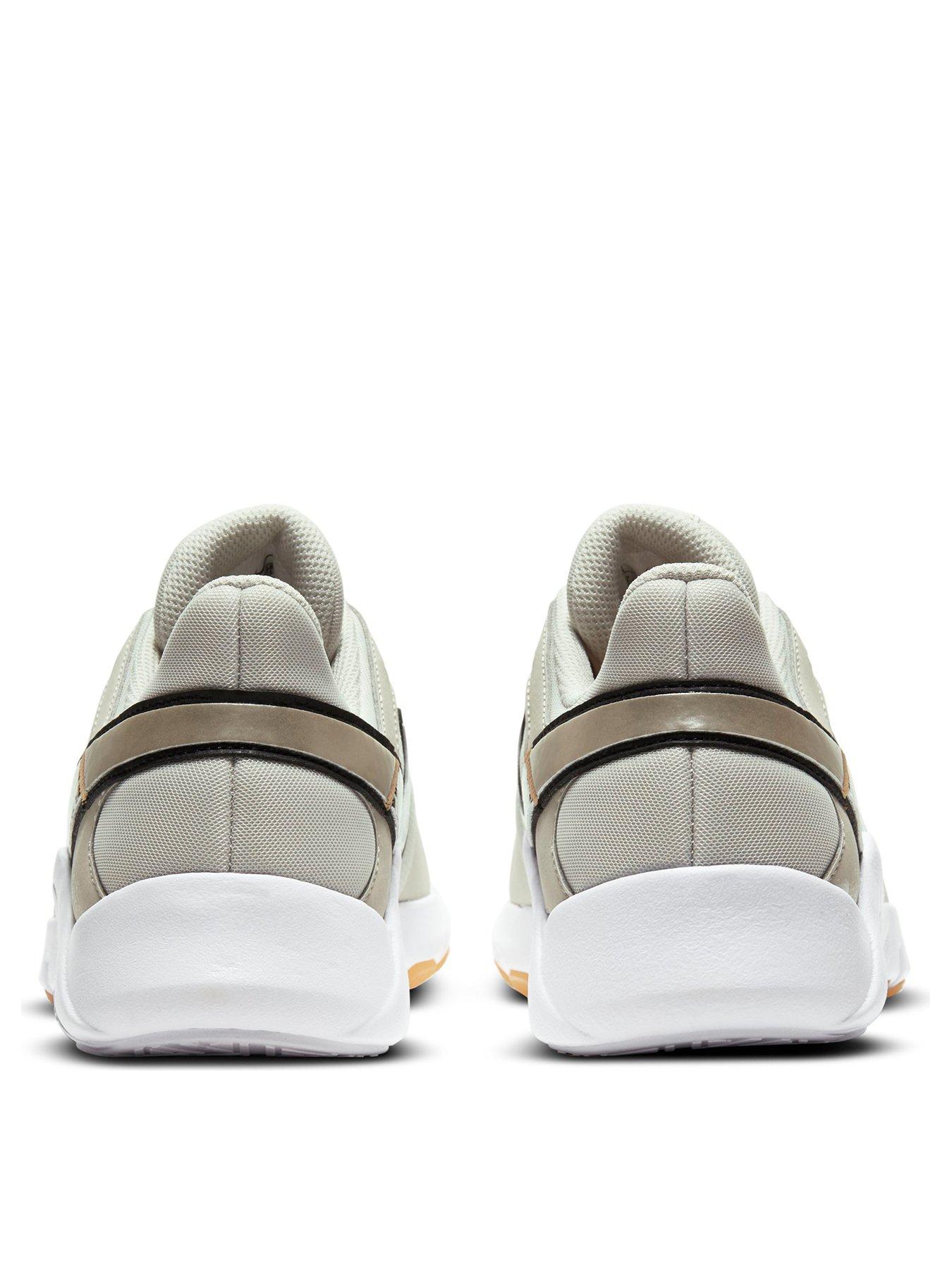 nike legend essential leopard print