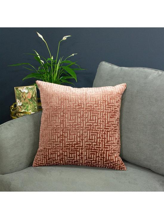 stillFront image of riva-home-delphi-cushion