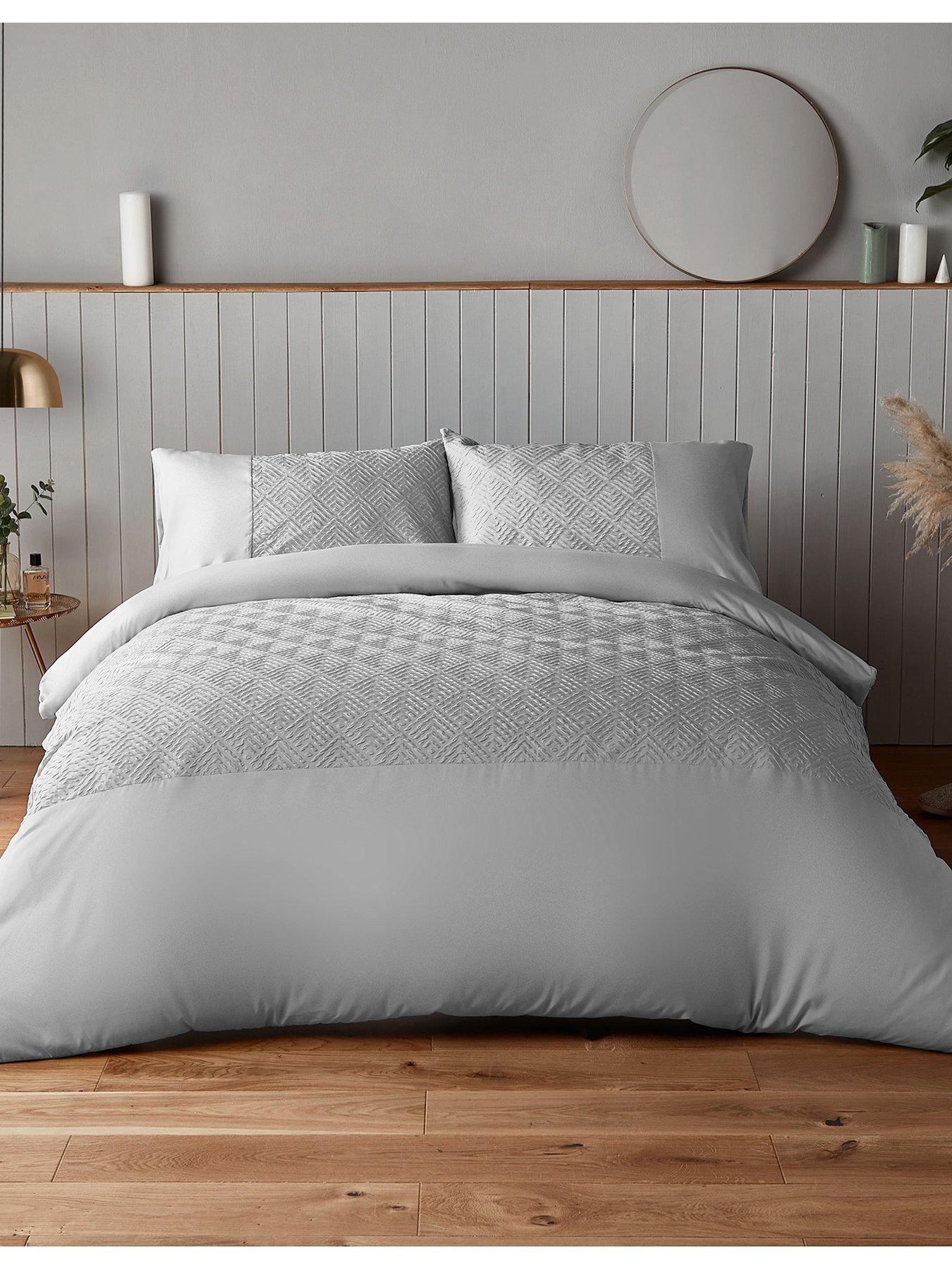 Product photograph of Silentnight Chevron Duvet Cover Set - Silver from very.co.uk