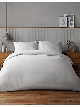 Product photograph of Silentnight Supersoft Duvet Cover Set - White from very.co.uk
