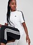 adidas-essentials-3-stripes-boyfriend-t-shirt-whiteblackoutfit