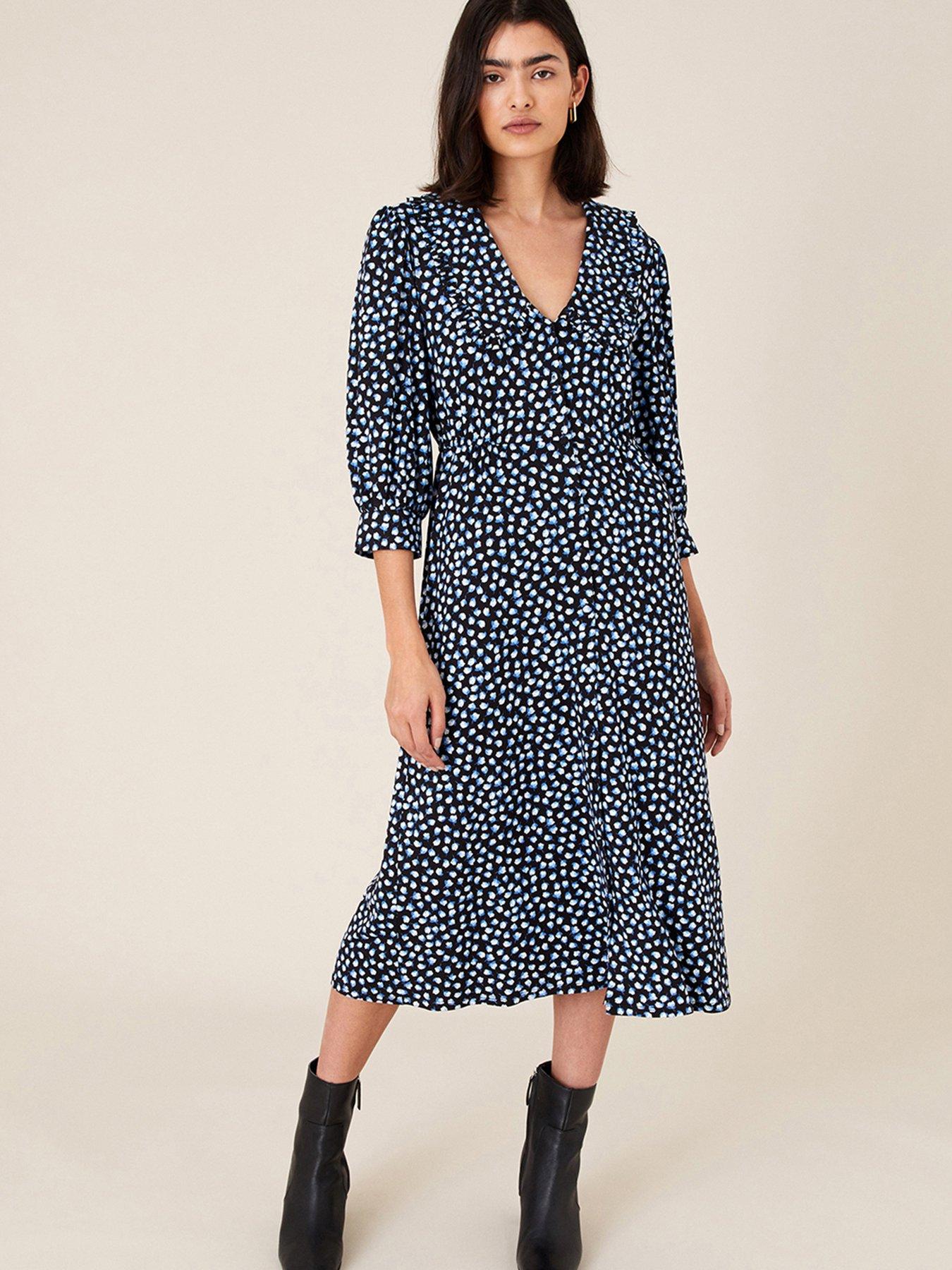 dresses very exclusive