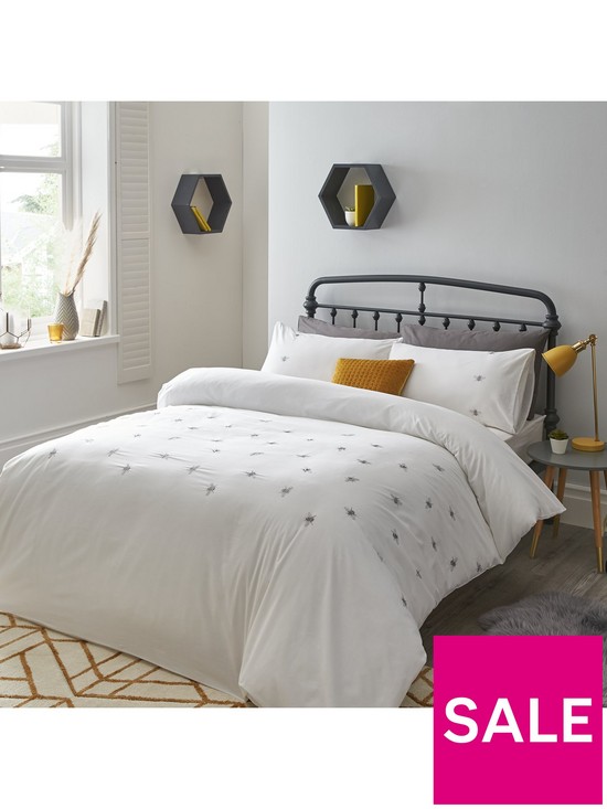 front image of bee-embroidered-duvet-cover-set