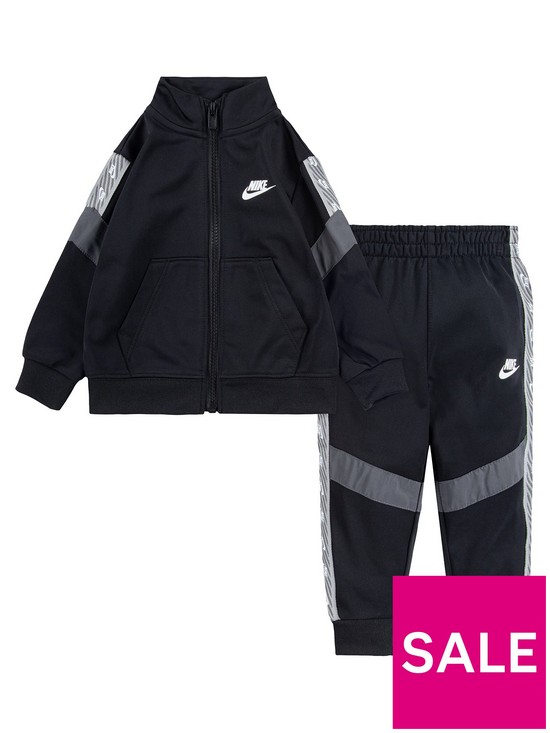front image of nike-younger-elevated-trims-tricot-set