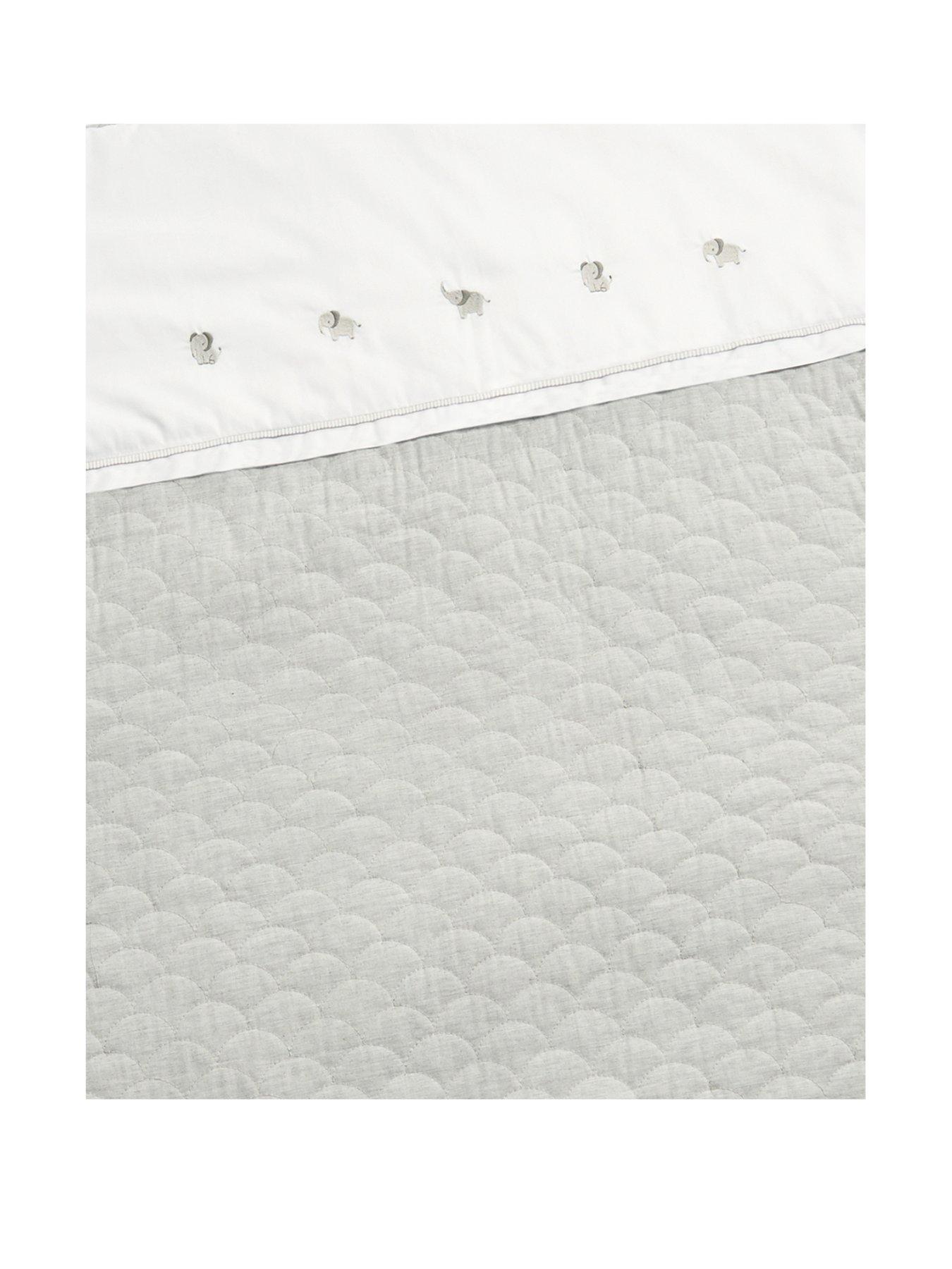 Image 3 of 4 of Mamas & Papas Quilt - Cotbed/Cot - Welcome To The World Elephant