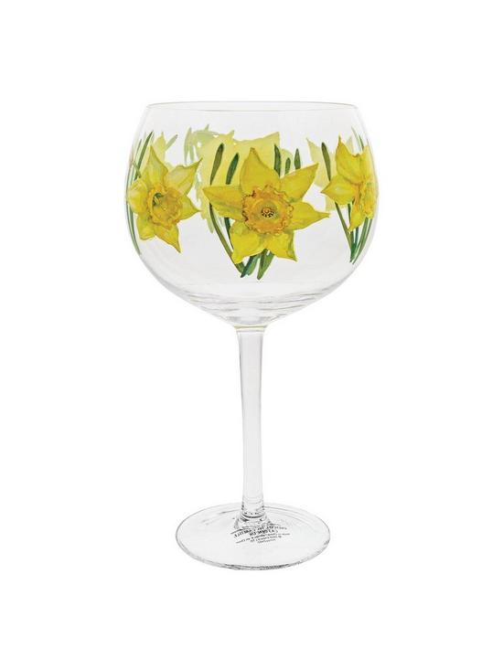 stillFront image of ginology-daffodil-copa-gin-glass