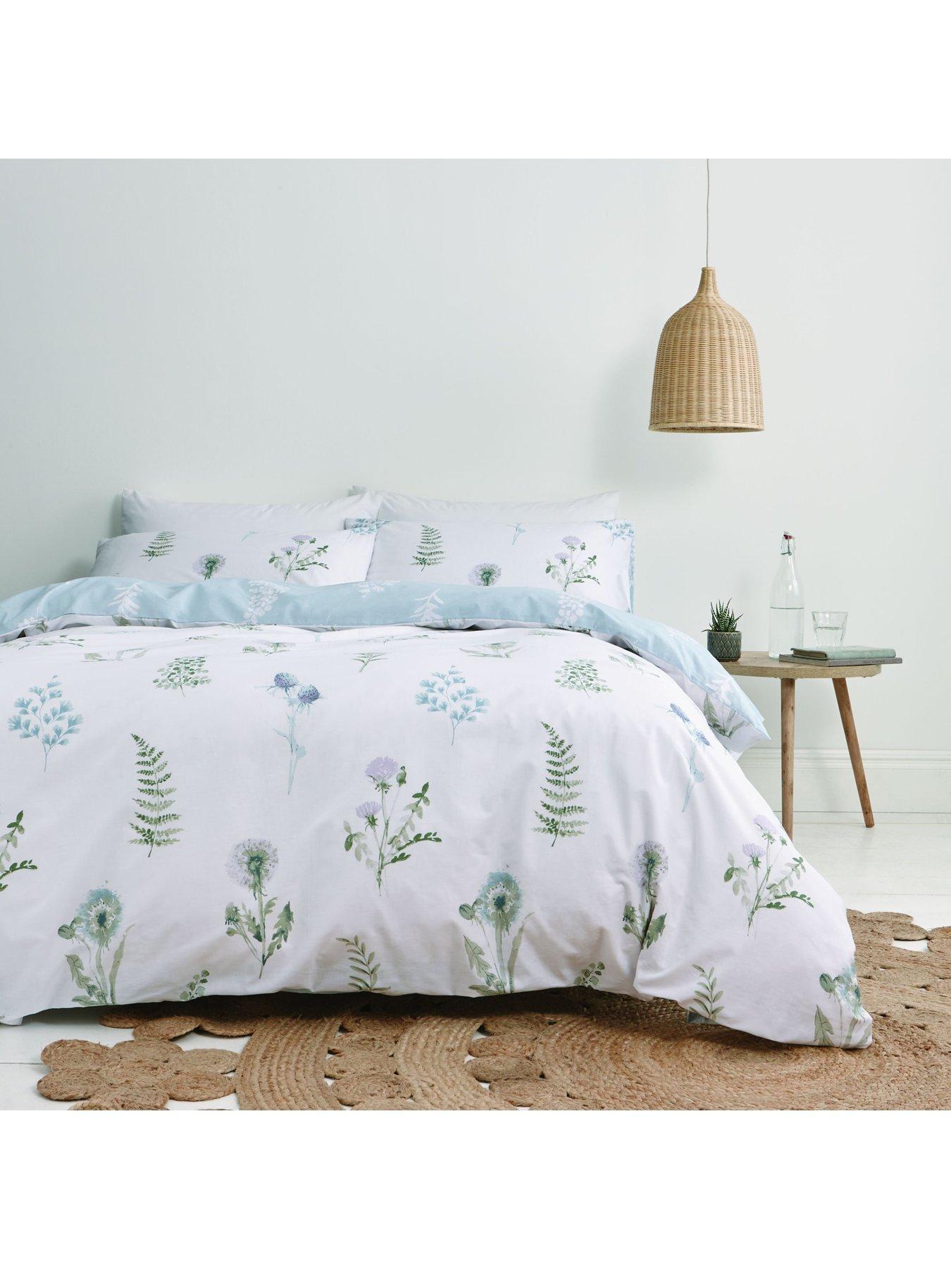 Product photograph of Bianca Fine Linens Meadow Flowers Egyptian Cotton Duvet Cover Set - White from very.co.uk