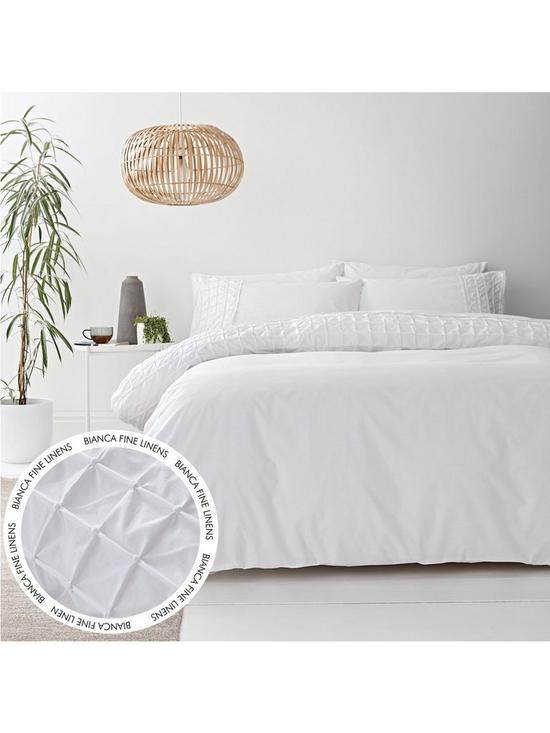 front image of bianca-fine-linens-bianca-origami-pure-cotton-duvet-cover-set-white