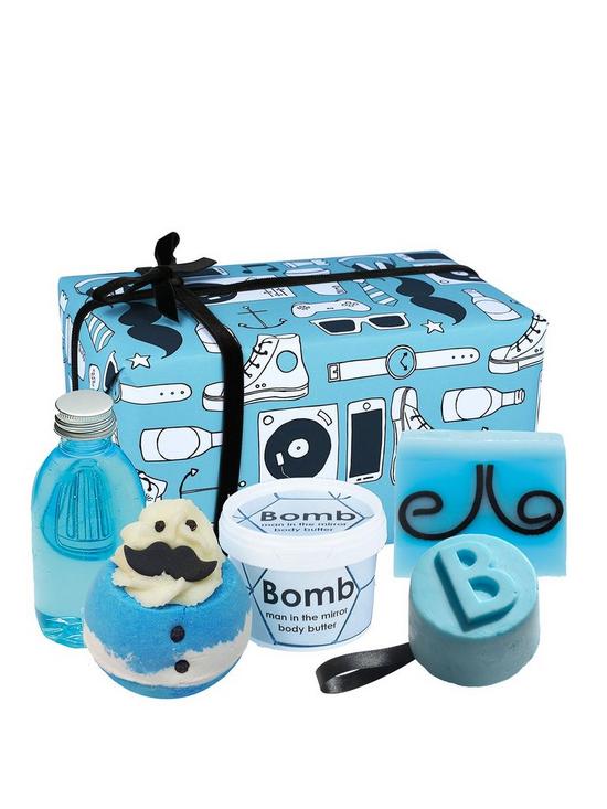 front image of bomb-cosmetics-new-age-hipster-bath-bomb-gift-set
