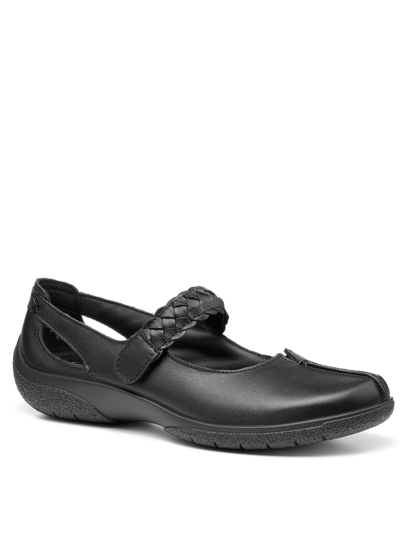 Women Shake Flat Shoes - Black