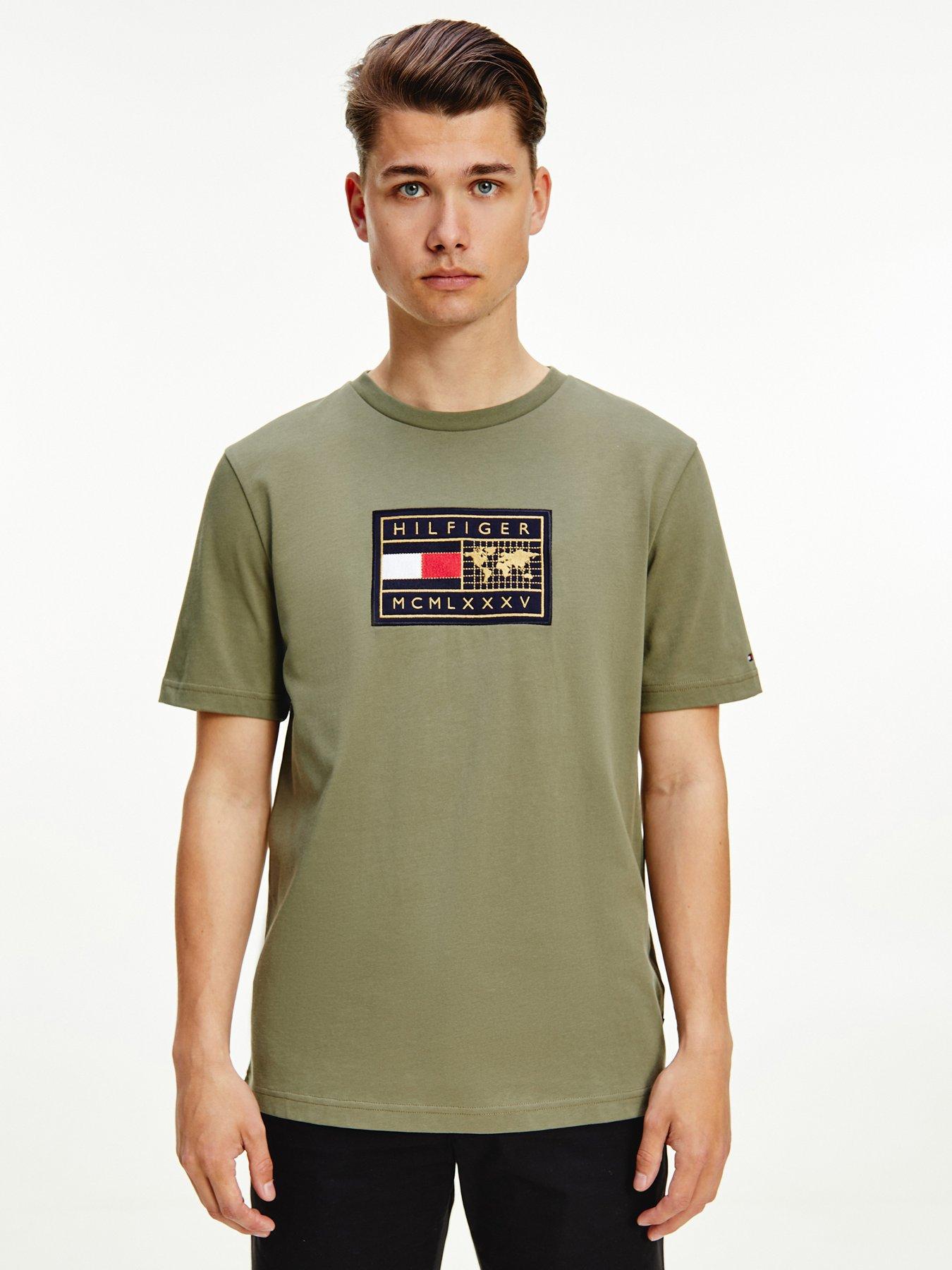 tommy hilfiger t shirt outfit