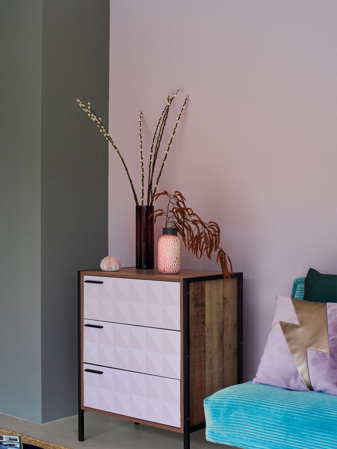 Product photograph of Rust-oleum Chalky Finish 2 5-litre Wall Paint Ndash Lilac Wine from very.co.uk