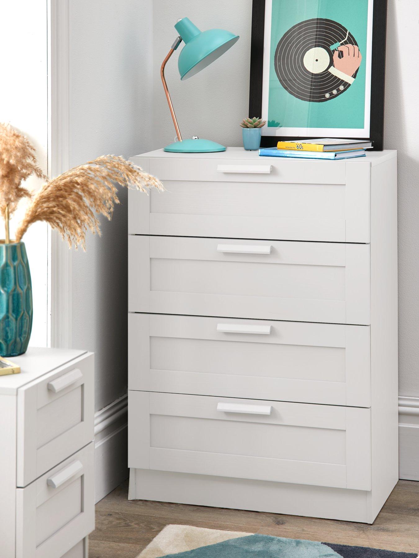 4 drawer on sale nightstand white