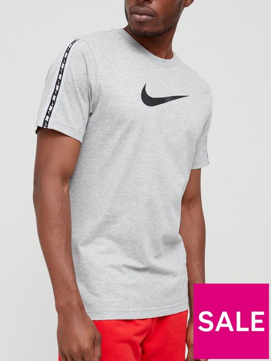 front image of nike-repeat-swoosh-tape-t-shirt-greyblack