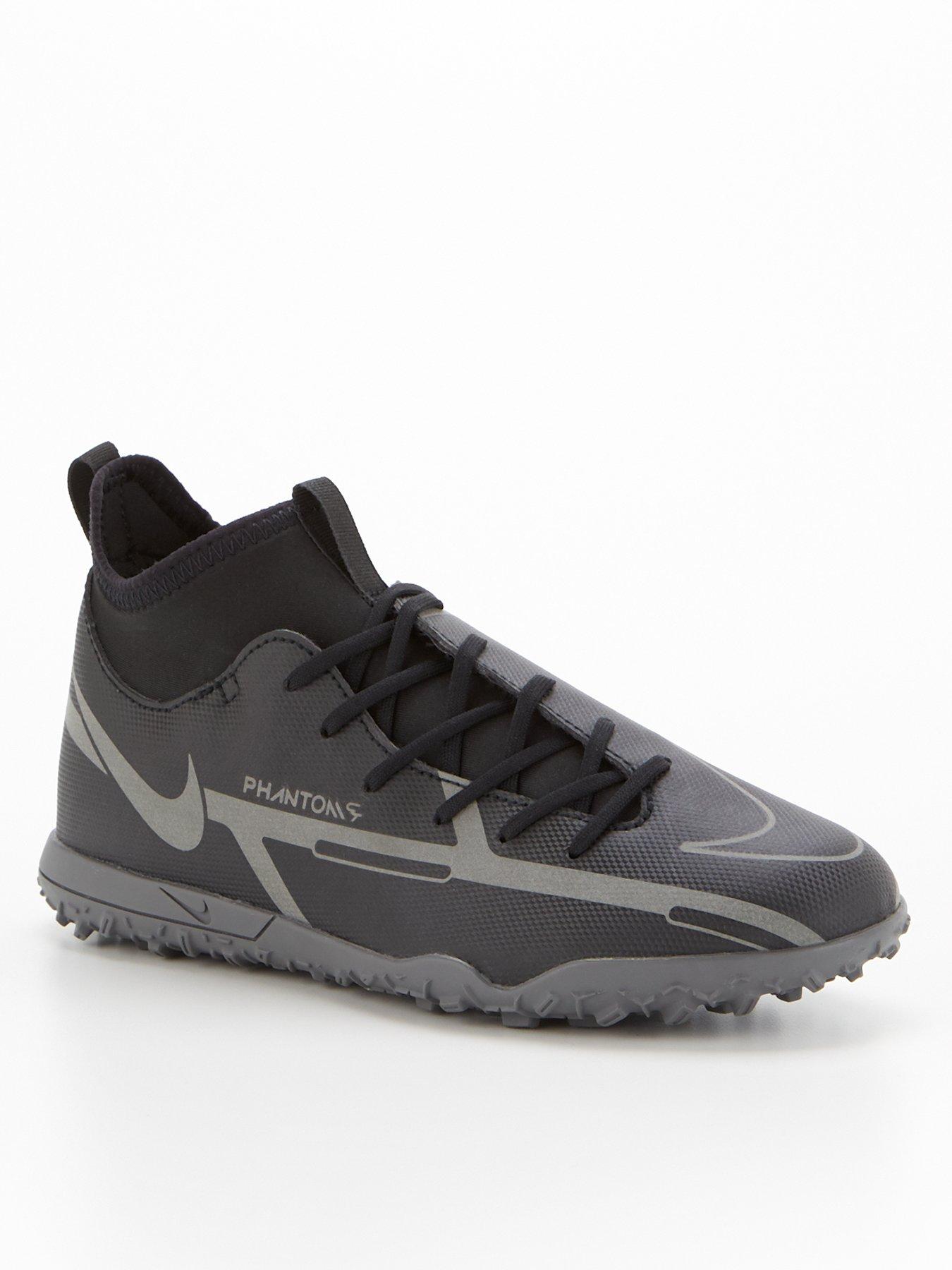 nike kids astro turf