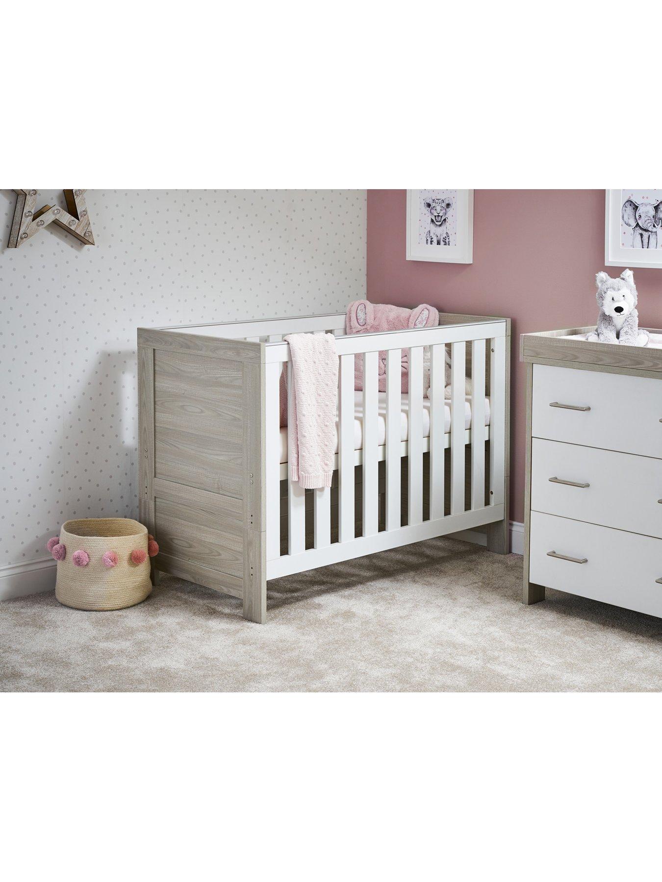 Obaby mini cot outlet bed