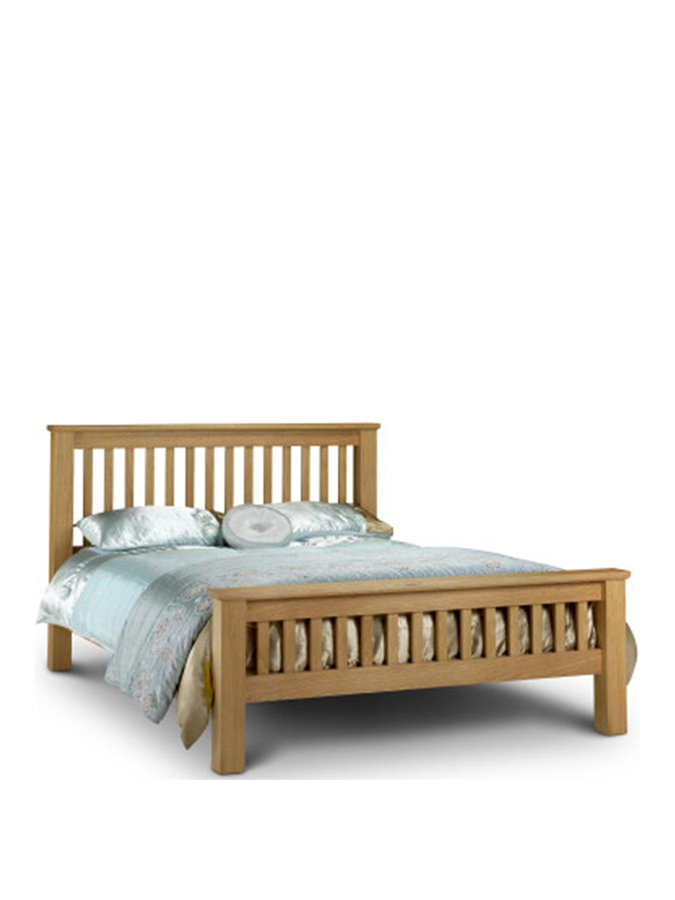 Image 2 of 4 of Julian Bowen Amsterdam Solid Oak/Oak Veneer&nbsp;Oak&nbsp;Bed Frame