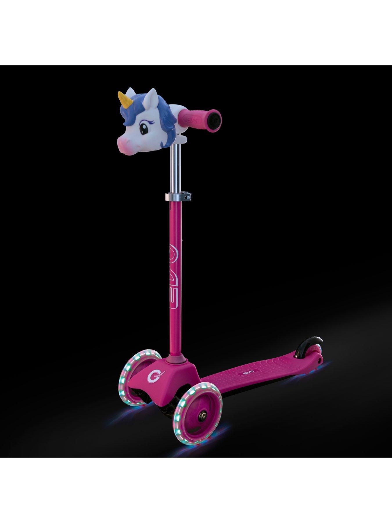 Unicorn scooter with light deals up wheels