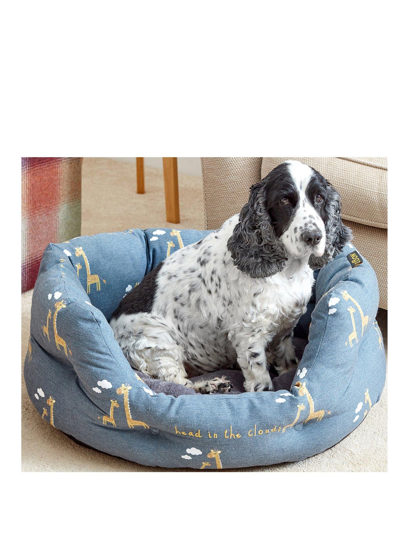 Product photograph of Zoon Head In The Clouds Oval Pet Bed - Medium from very.co.uk