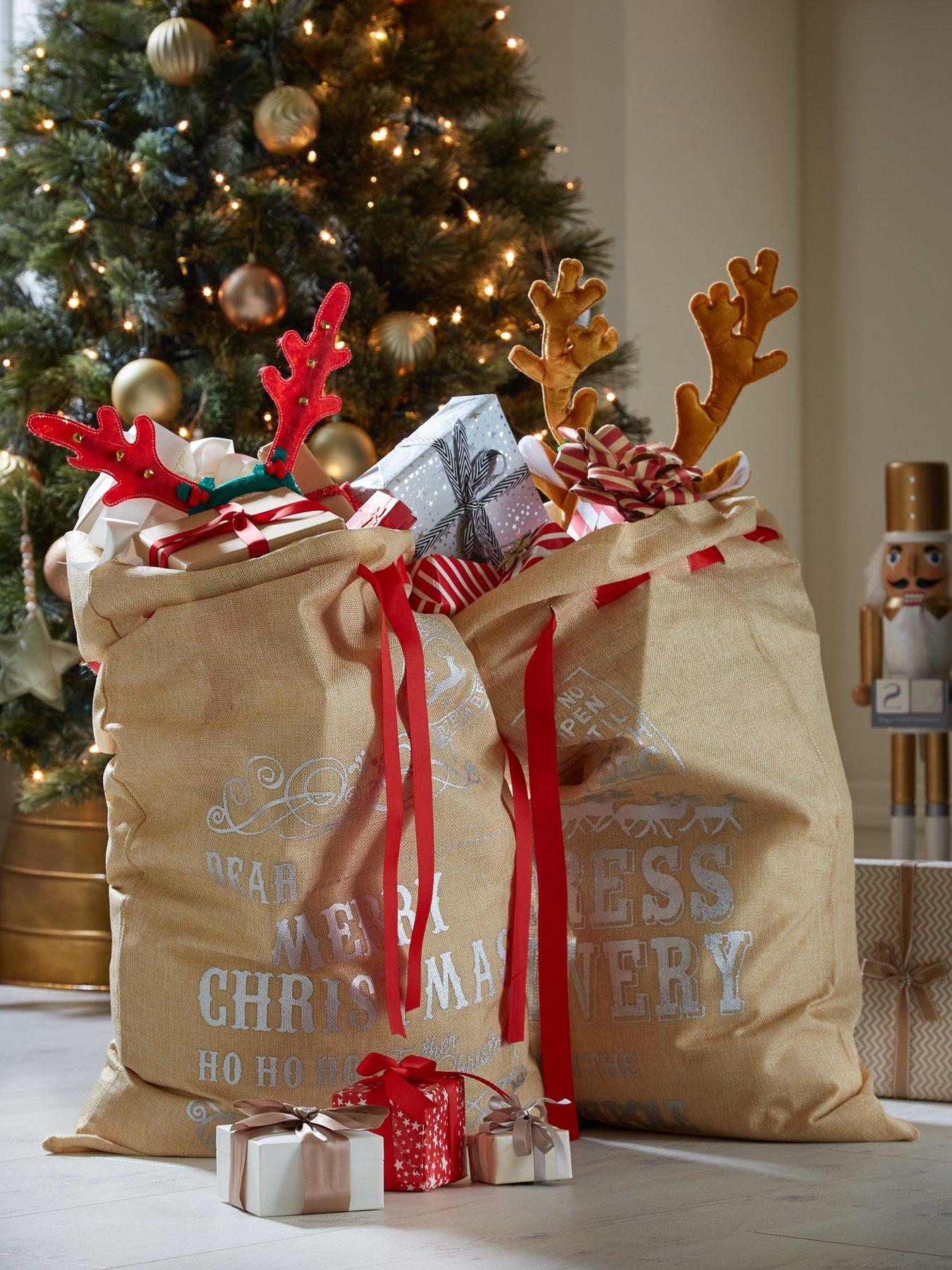 Very Home Set of 2 Festive Hessian Christmas Present Sacks