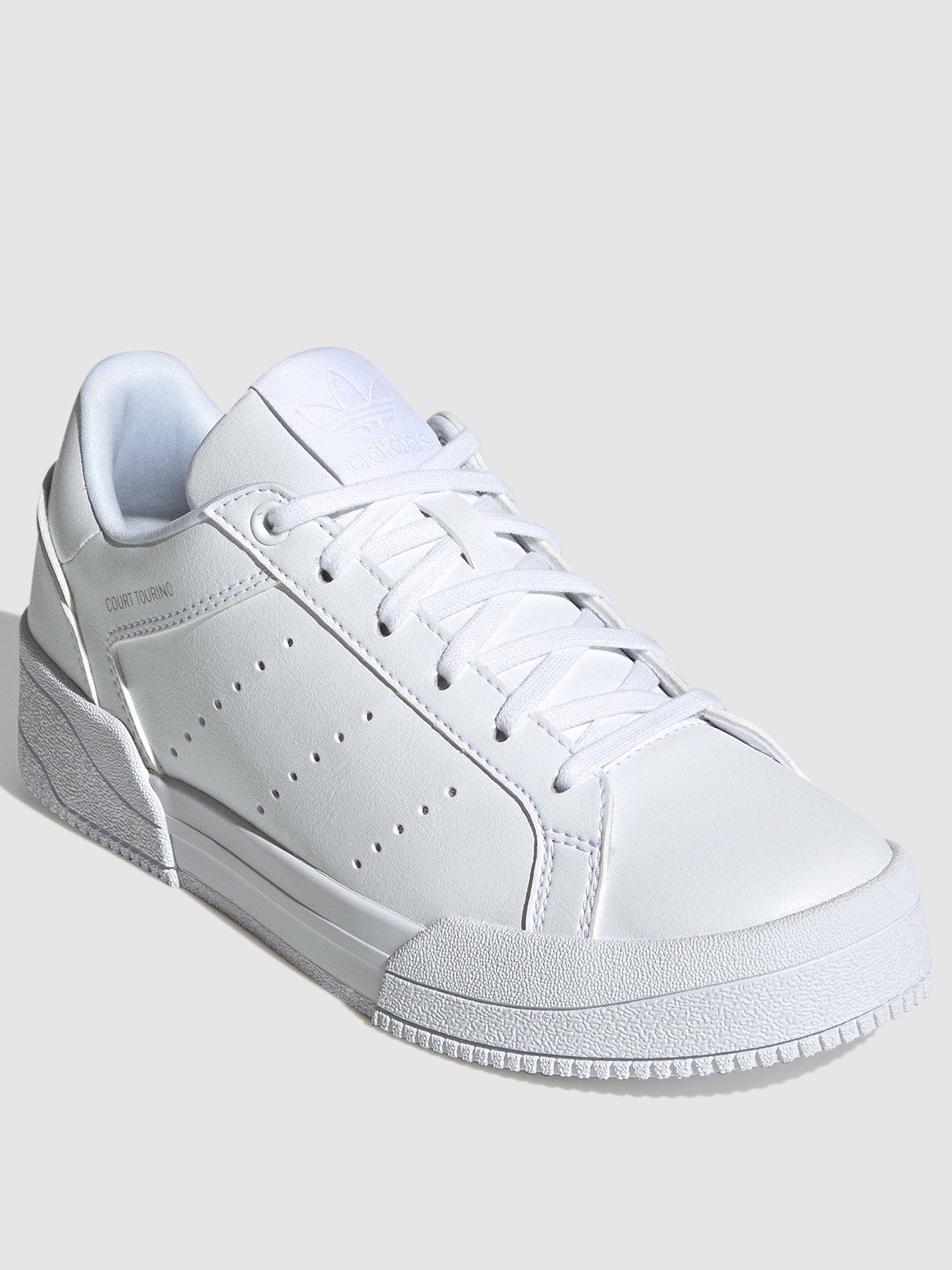 adidas originals court tourino trainers in triple white